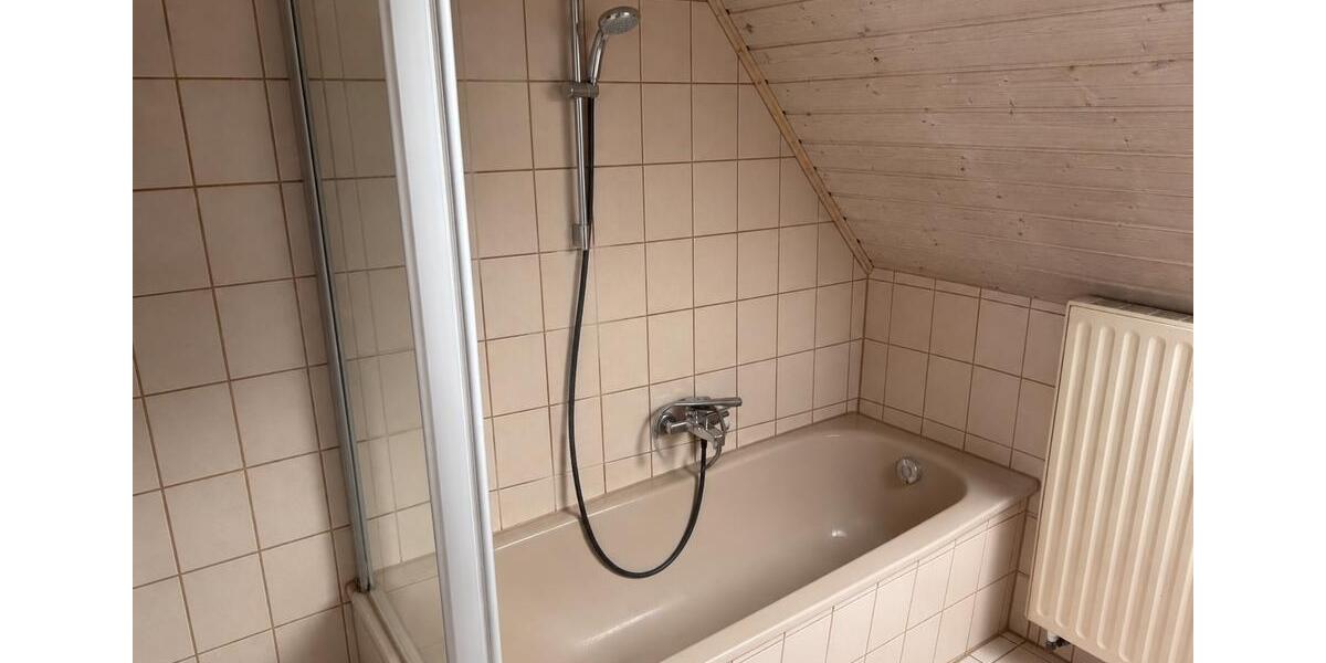 Dachgeschoßwohnung Ilmmünster - 3 Zimmer, 61 m&sup2;, 650&euro; | Angebot:26705826