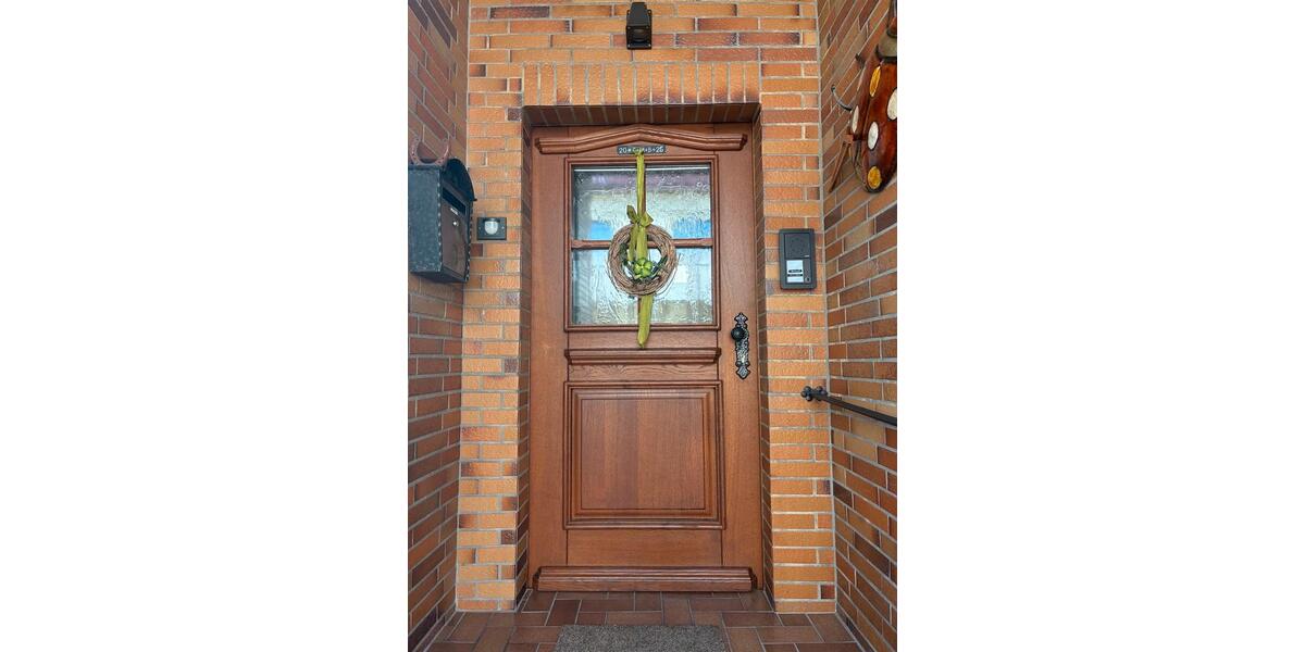 Erdgeschoßwohnung Petersberg - 1 Zimmer, 42 m&sup2;, 450&euro; | Angebot:26087539