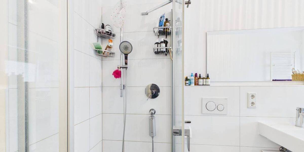 Etagenwohnung Berlin Marienfelde - 3 Zimmer, 93 m&sup2;, 2.200&euro; | Angebot:26712743