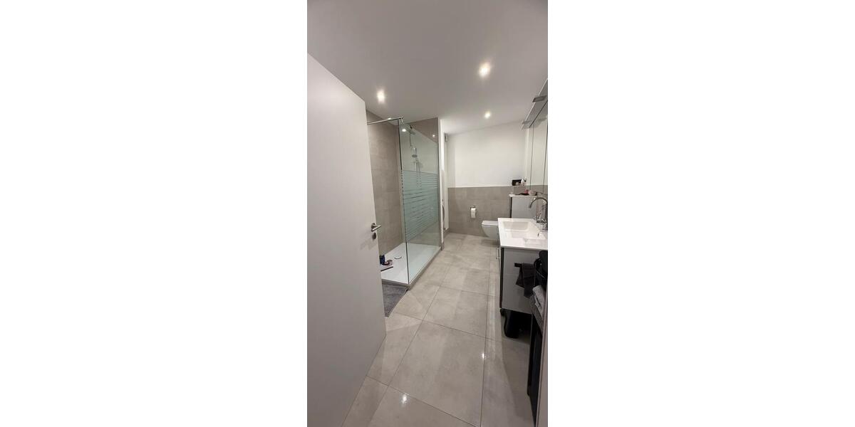Etagenwohnung Wetzlar - 3 Zimmer, 121 m&sup2;, 1.100&euro; | Angebot:26676030