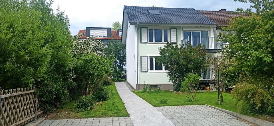 Neu sanierte DHH, Bodensee, Meersburg, 2 Einheiten, Erstbezug 5 zimmer