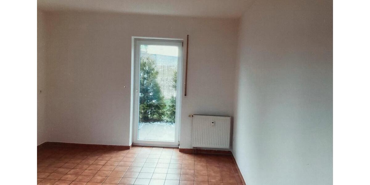 Etagenwohnung Nittenau - 4 Zimmer, 110 m&sup2;, 1.190&euro; | Angebot:25305057