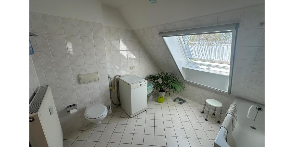 Dachgeschoßwohnung Stauchitz - 2 Zimmer, 44 m&sup2;, 265&euro; | Angebot:26365857