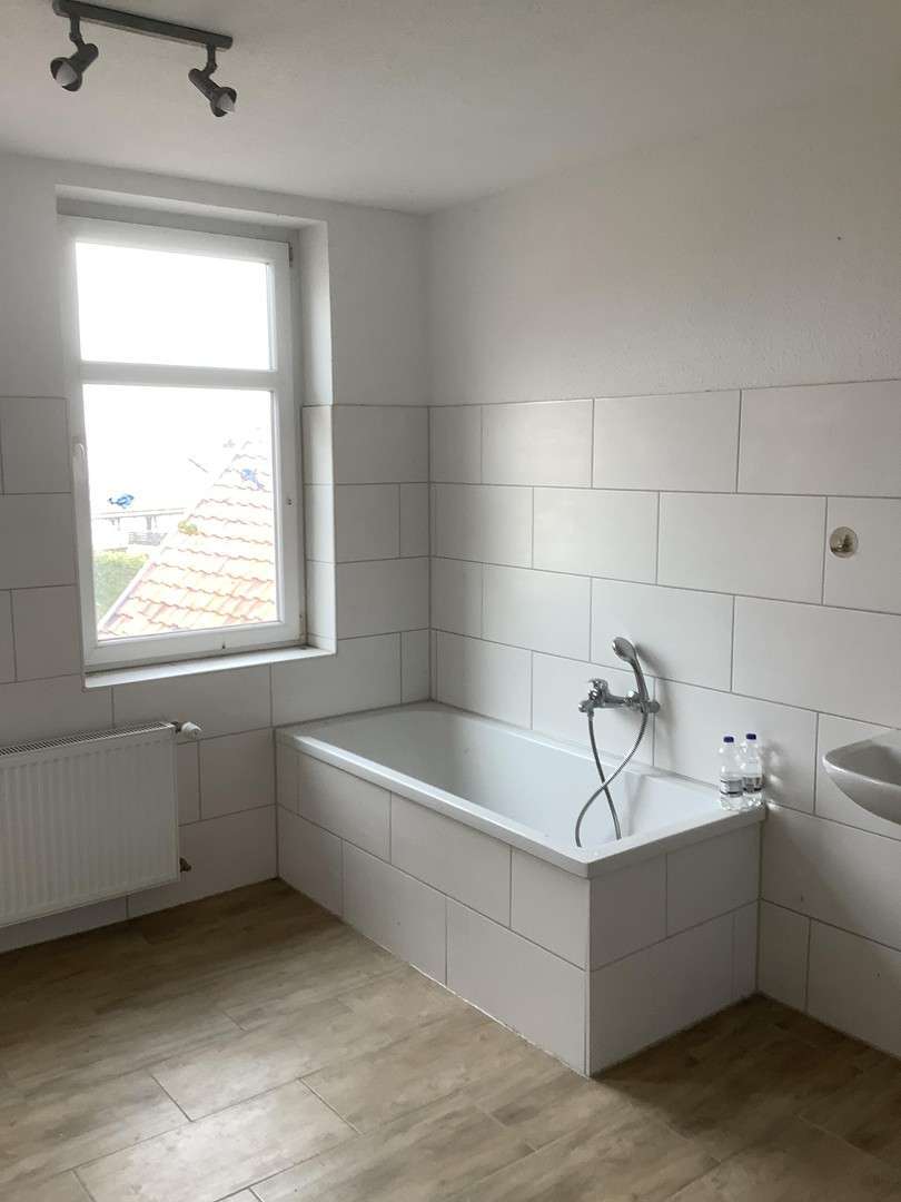 Wohnung zum Mieten in Badersleben 450 € 90 m² 4 zimmer