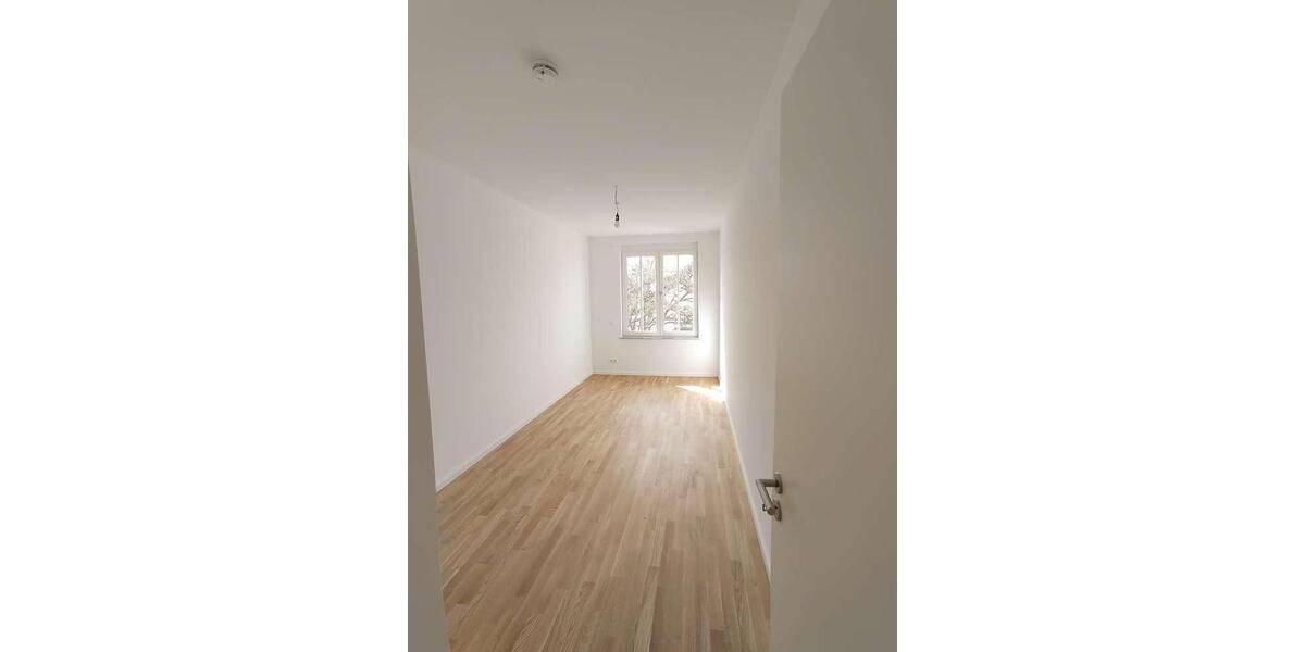 Etagenwohnung Beelitz - 3 Zimmer, 85 m&sup2;, 1.330&euro; | Angebot:25433125