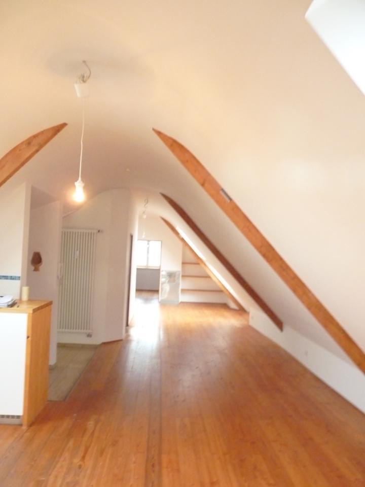 Dachstudio Wohnung, Baienfurt, 2 Zi, Nutzfläche 122qm, WFL 80qm