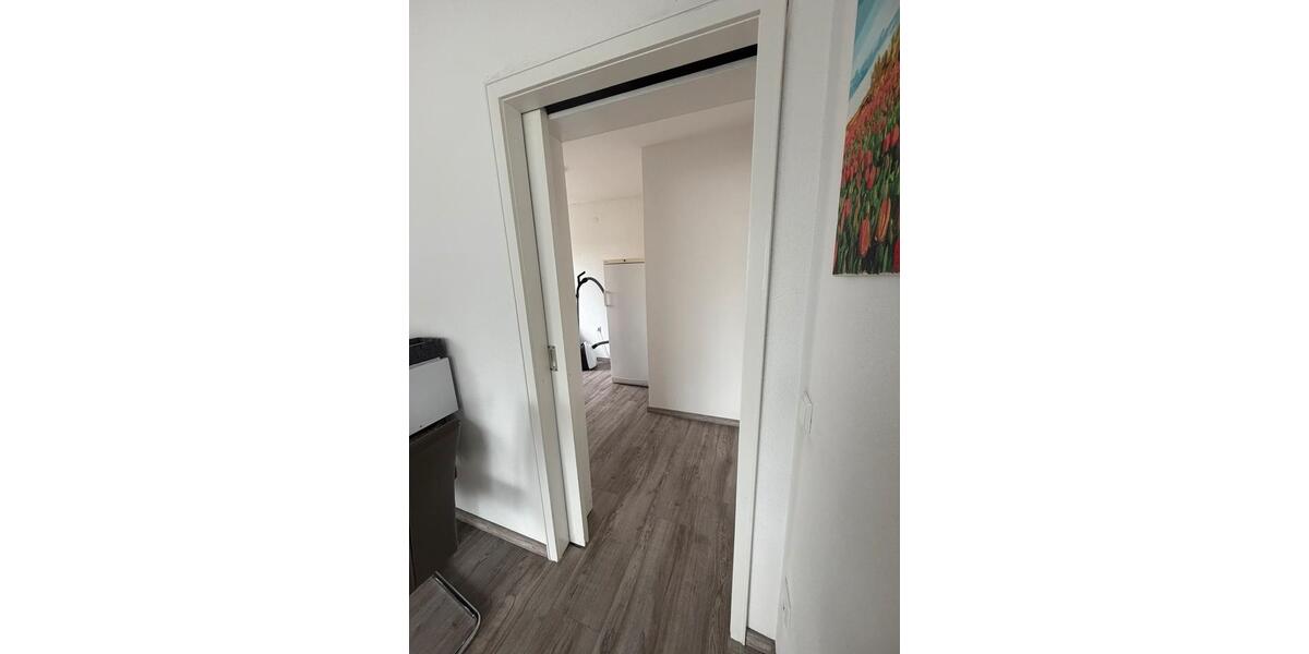 Erdgeschoßwohnung Sinsheim - 4 Zimmer, 107 m&sup2;, 1.500&euro; | Angebot:26462082