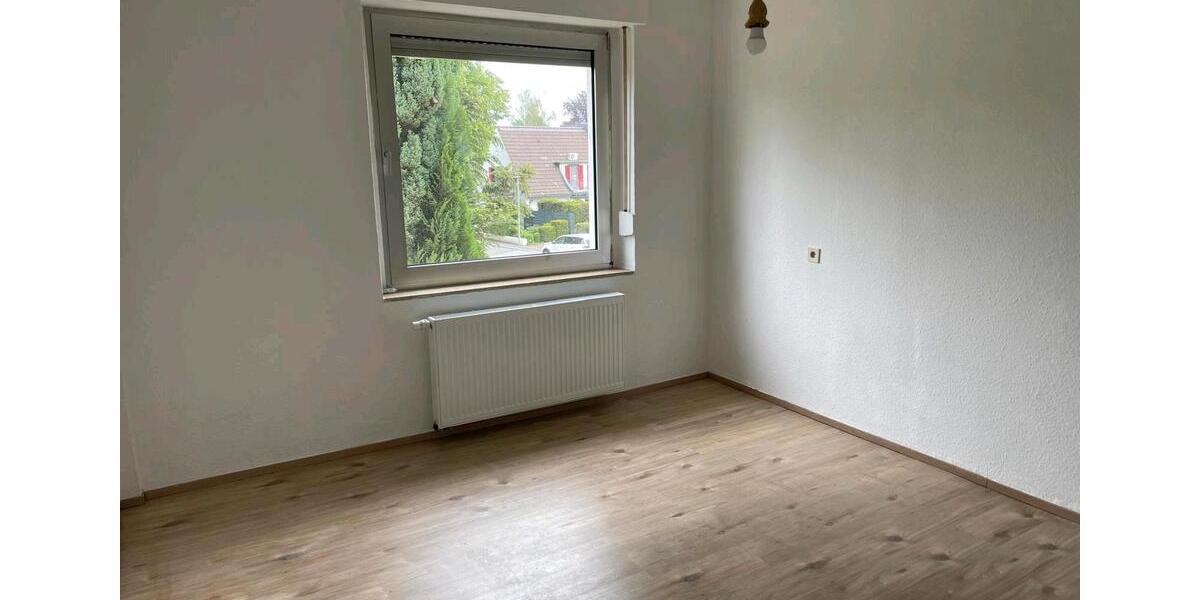 Etagenwohnung Sankt Augustin - 3 Zimmer, 78 m&sup2;, 1.300&euro; | Angebot:26566414