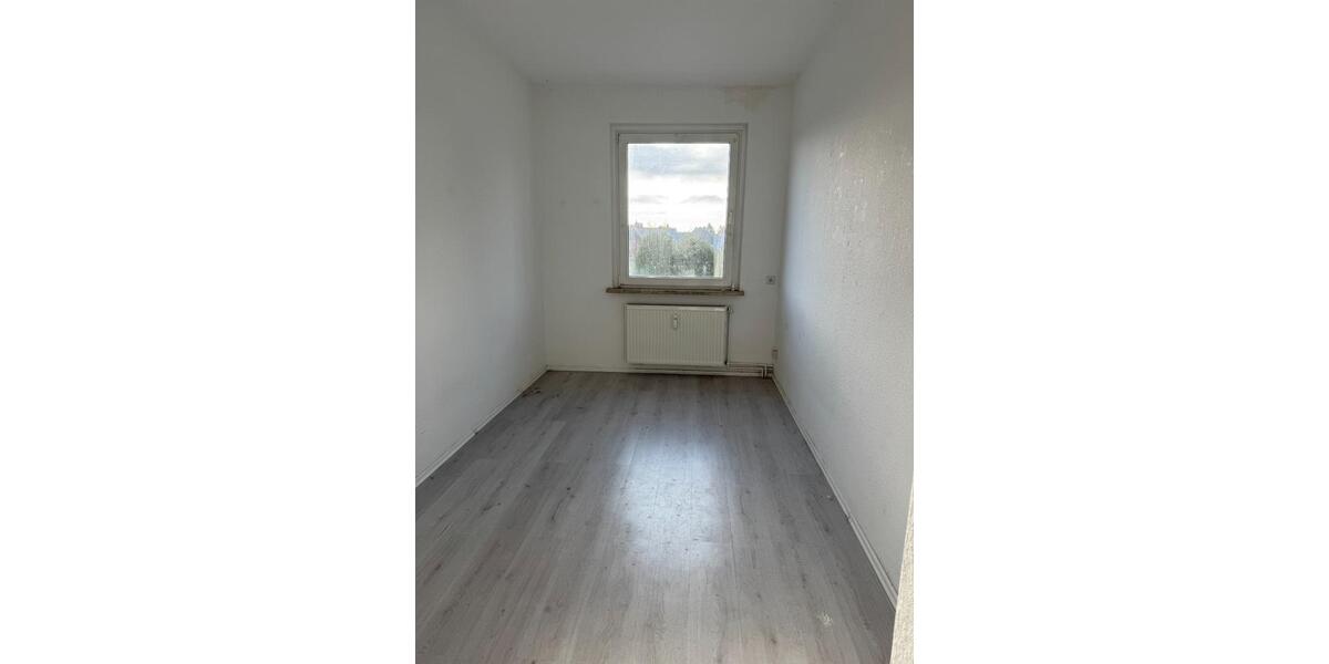 Etagenwohnung Helmstedt Offleben - 5 Zimmer, 75 m&sup2;, 430&euro; | Angebot:24846551