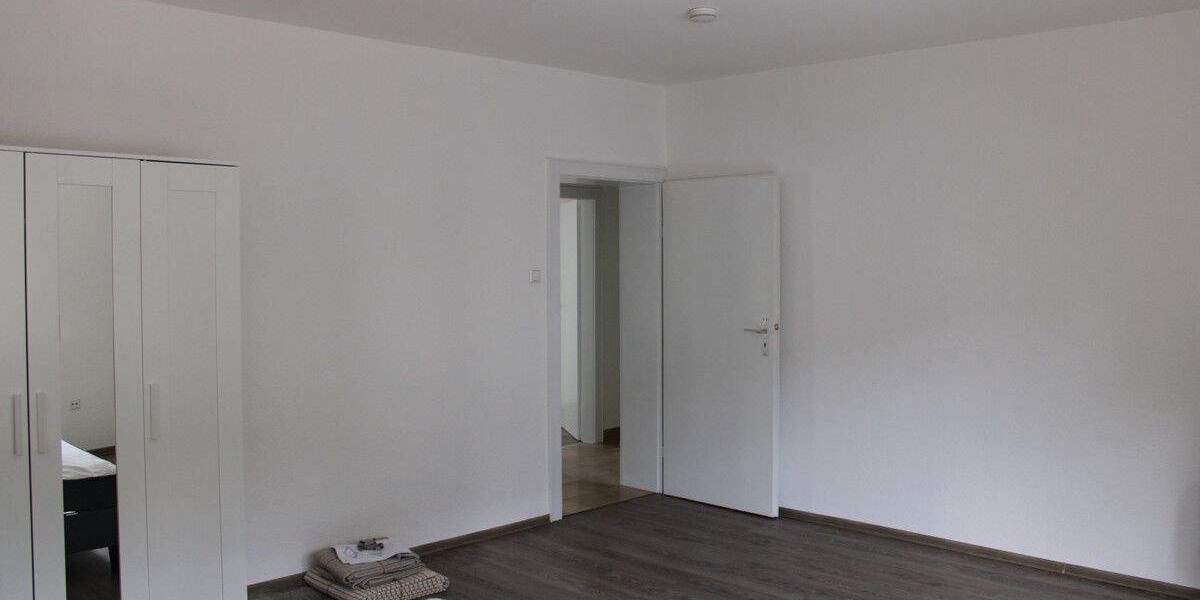 Etagenwohnung Karlsruhe Innenstadt-West - 3 Zimmer, 70 m&sup2;, 950&euro; | Angebot:25706104