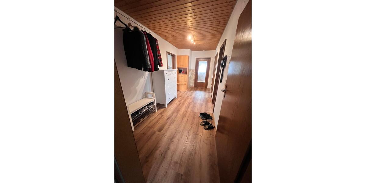 Wohnen auf Zeit Altshausen - 1 Zimmer, 16 m&sup2;, 400&euro; | Angebot:26510820