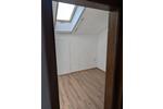 Dachgeschoßwohnung Landau an der Isar - 2 Zimmer, 35 m&sup2;, 480&euro; | Angebot:25794958