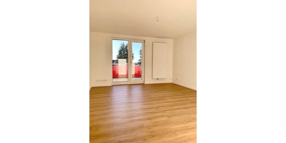 Etagenwohnung Reichenbach - 3 Zimmer, 62 m&sup2;, 400&euro; | Angebot:26065680