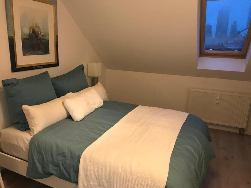 Stilvolle möblierte 2 Zi. Maisonette inkl. NK zimmer