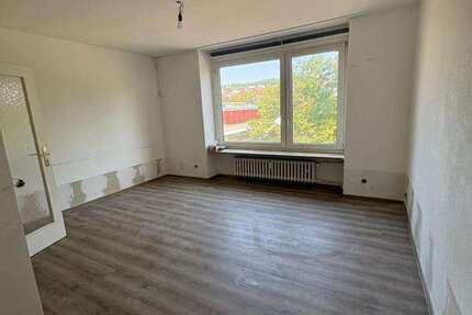 Wohnung zum Mieten in Pforzheim 300 € 28 m²