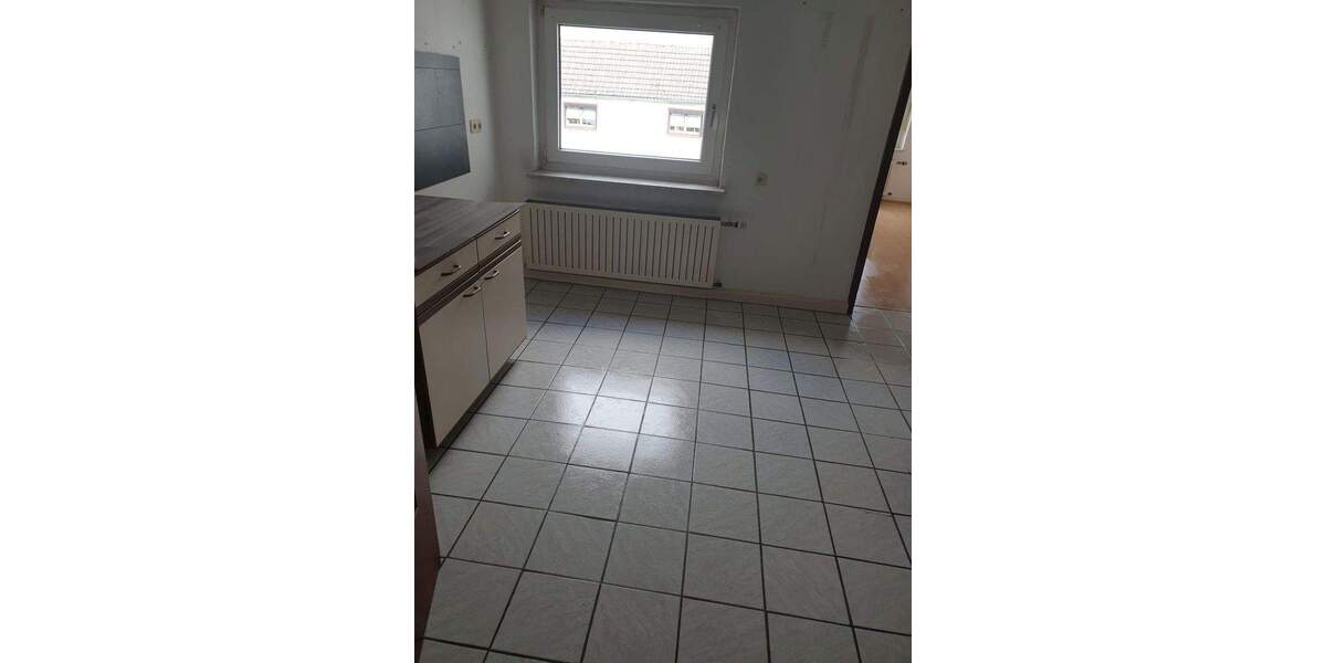 Praktisch geschnittene 3-Zimmer-Wohnung in gut angebundener Lage von Moers-Schwafheim zu vermieten 3 zimmer