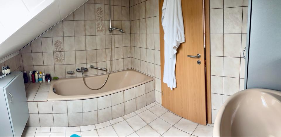 Dachgeschoßwohnung Neumarkt in der Oberpfalz Altenhof - 2 Zimmer, 85 m&sup2;, 780&euro; | Angebot:26665645