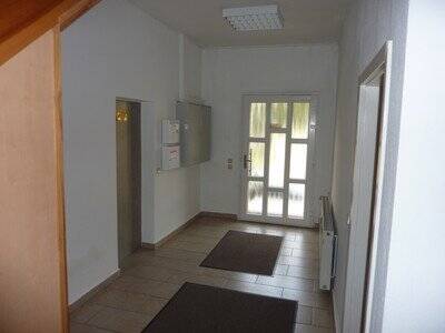 Gewerbeobjekt Weißenfels - 5 Zimmer, 105 m&sup2;, 595&euro; | Angebot:25733075