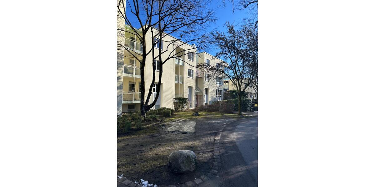 Erdgeschoßwohnung München Sendling-Westpark - 4 Zimmer, 80 m&sup2;, 3.200&euro; | Angebot:24849772