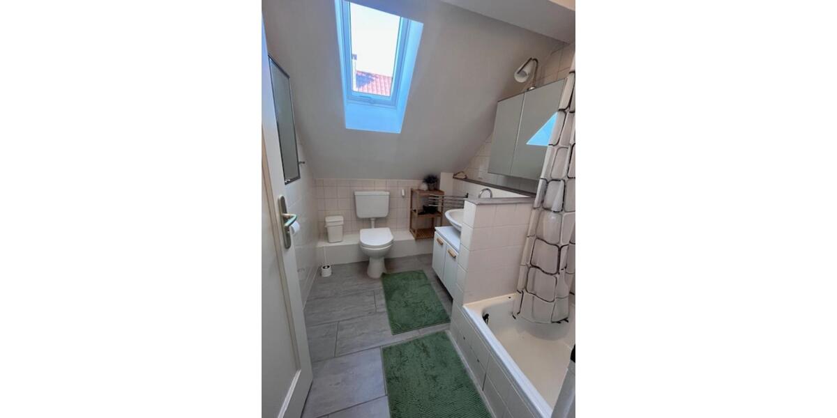 Wohnen auf Zeit Dreieich - 1 Zimmer, 70 m&sup2;, 350&euro; | Angebot:25384177