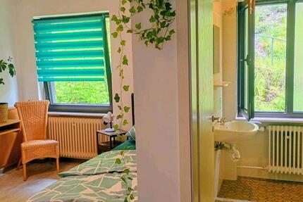 Wohnen auf Zeit Villmar - 7 Zimmer, 200 m&sup2;, 17&euro; | Angebot:26684328