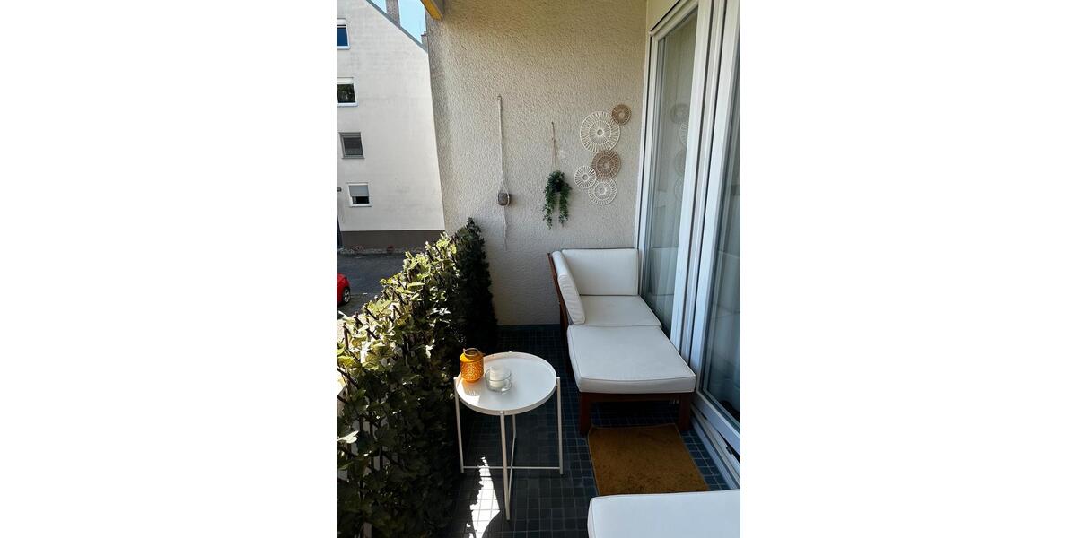 Etagenwohnung Mainz Lerchenberg - 2 Zimmer, 70 m&sup2;, 1.200&euro; | Angebot:26705544