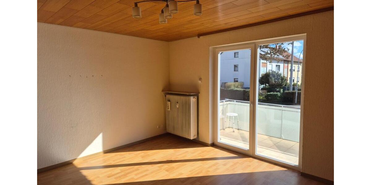 Etagenwohnung Saarbrücken West - 3 Zimmer, 70 m&sup2;, 600&euro; | Angebot:25294828