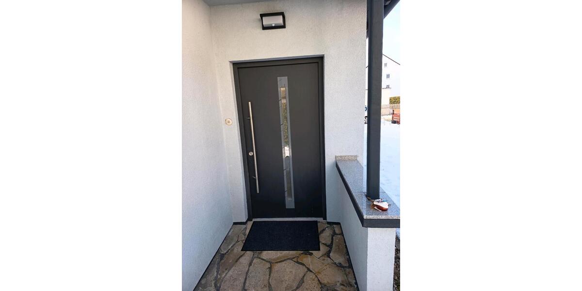 Einfamilienhaus Simbach am Inn - 1 Zimmer, 92 m&sup2;, 960&euro; | Angebot:24815189