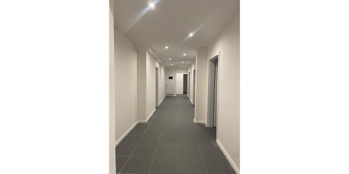 Erdgeschoßwohnung Jüterbog - 4 Zimmer, 120 m&sup2;, 1.200&euro; | Angebot:25407260