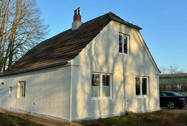 Einfamilienhaus Besdorf - 4 Zimmer, 160 m&sup2;, 2.200&euro; | Angebot:26017214