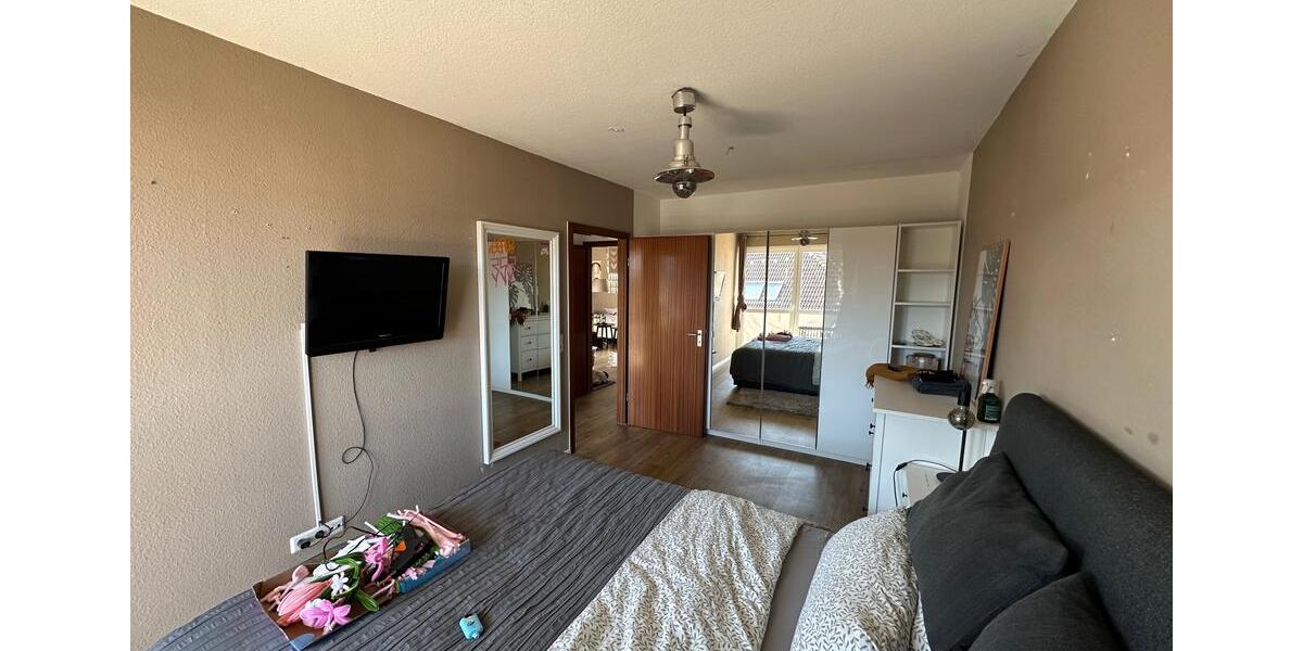 Etagenwohnung Lollar - 3 Zimmer, 75 m&sup2;, 850&euro; | Angebot:26233996