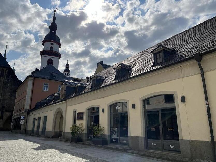 Vielseitig nutzbare Gewerbeeinheit: CafÉ Bistro Einzelhandel