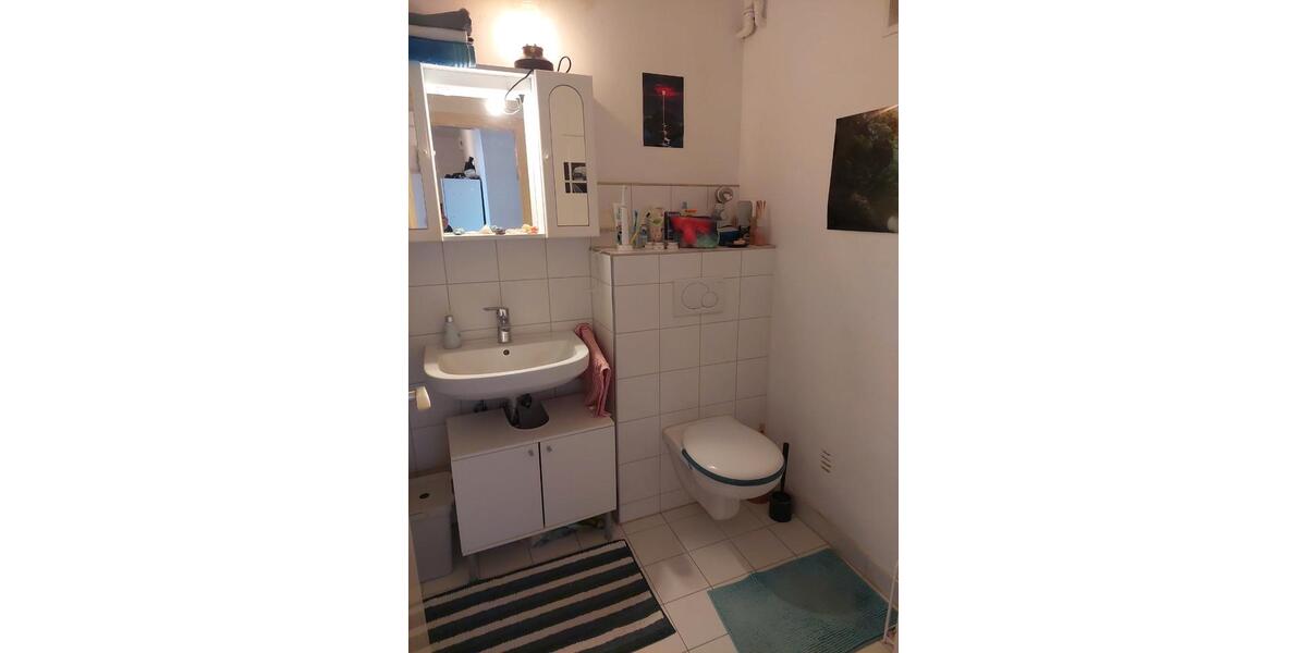 Dachgeschoßwohnung Karlsruhe Mühlburg - 3 Zimmer, 69 m&sup2;, 550&euro; | Angebot:26048797