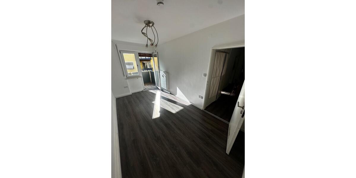 Wohnen auf Zeit Nürnberg Herrnhütte - 12 Zimmer, 15 m&sup2;, 460&euro; | Angebot:26499950