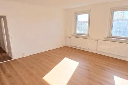 Wohnung Greifswald Groß Schönwalde - 3 Zimmer, 61 m&sup2;, 610&euro; | Angebot:26619092