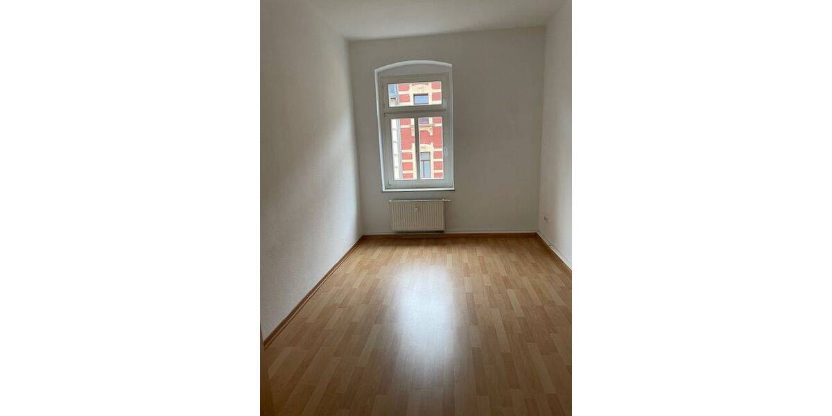 Etagenwohnung Altenburg Südost - 3 Zimmer, 54 m&sup2;, 300&euro; | Angebot:25770122