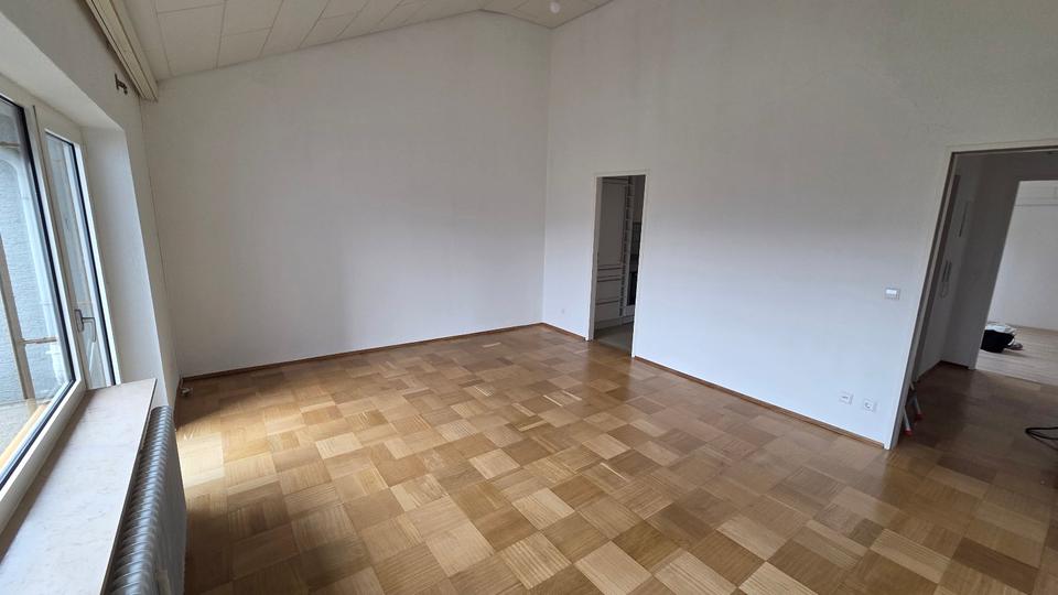 Dachgeschoßwohnung Pforzheim Weststadt - 2 Zimmer, 48 m&sup2;, 700&euro; | Angebot:26044421