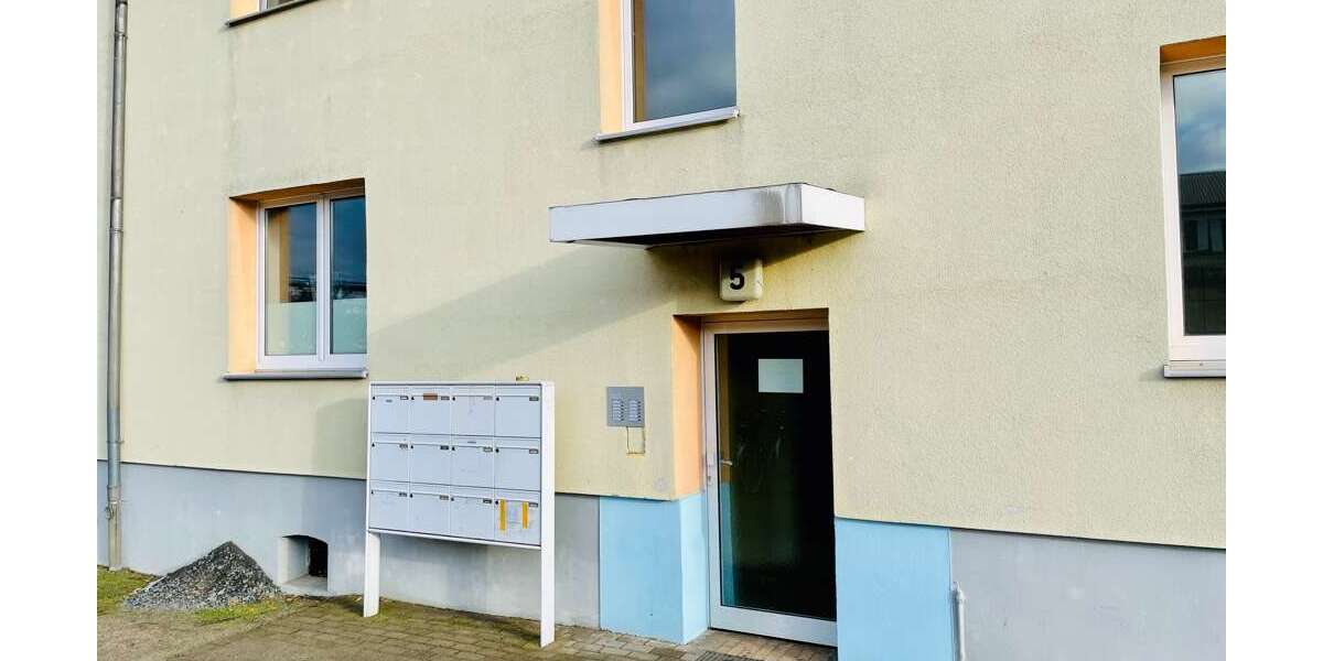 Etagenwohnung Ruhland - 2 Zimmer, 60 m&sup2;, 320&euro; | Angebot:24081287