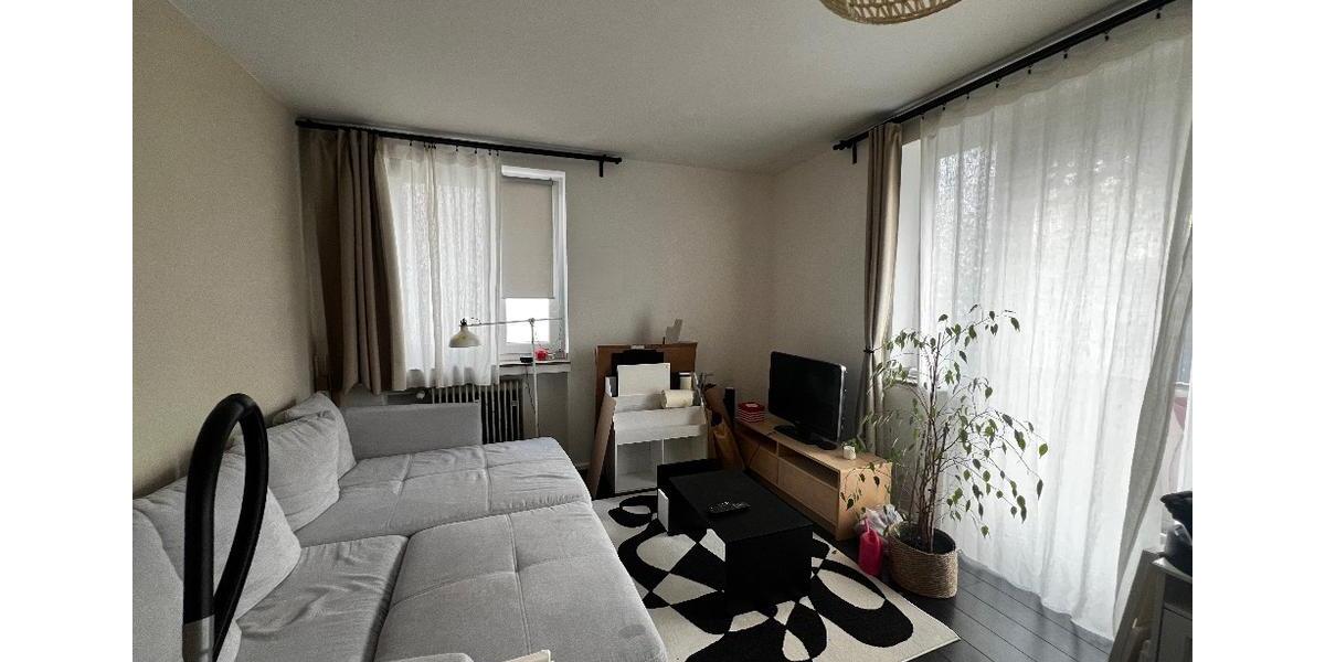 Schöne 1,5 Zimmer Wohnung in der Löusbergstraße (Nähe Ponttor) 1 zimmer