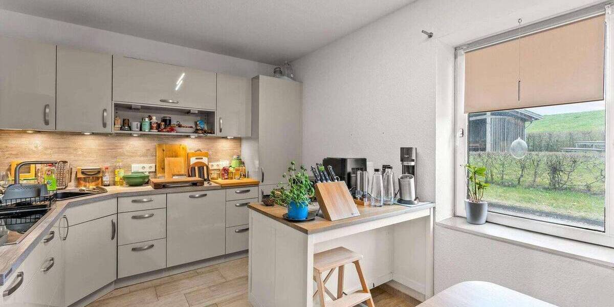 Etagenwohnung Berne Warfleth - 3 Zimmer, 128 m&sup2;, 1.145&euro; | Angebot:26828263