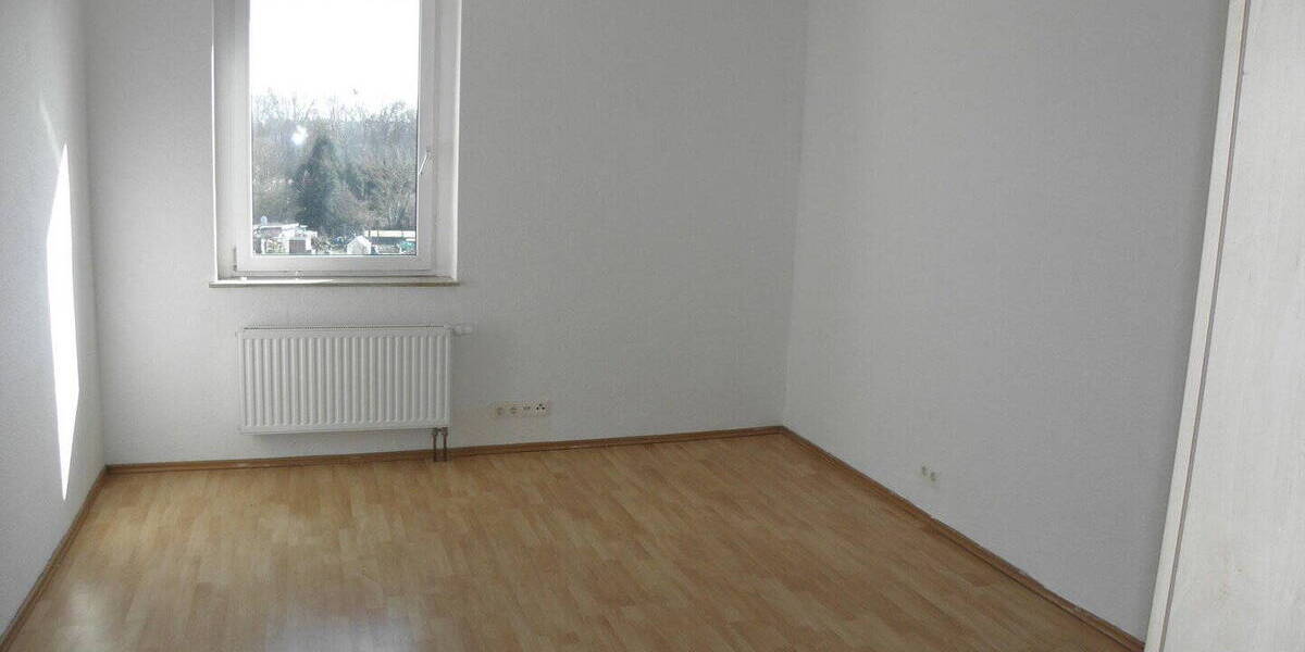 Etagenwohnung Magdeburg Lemsdorf - 2 Zimmer, 60 m&sup2;, 340&euro; | Angebot:26155490