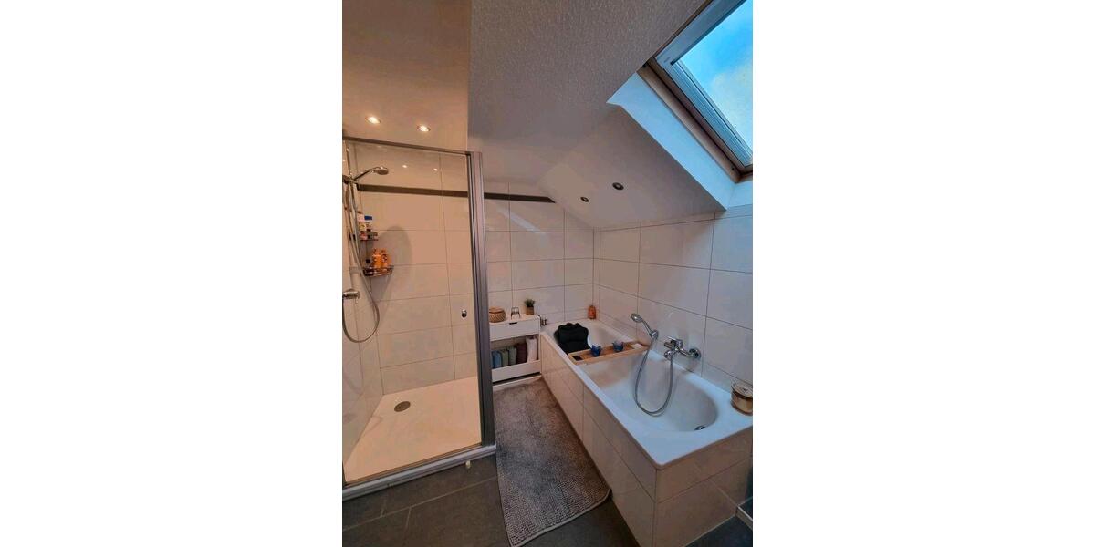 Etagenwohnung Zülpich - 3 Zimmer, 86 m&sup2;, 700&euro; | Angebot:26270998