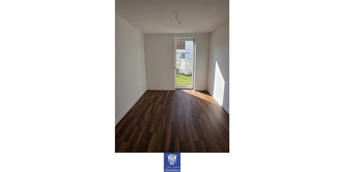 Etagenwohnung Döbeln - 4 Zimmer, 133 m&sup2;, 1.330&euro; | Angebot:25803087