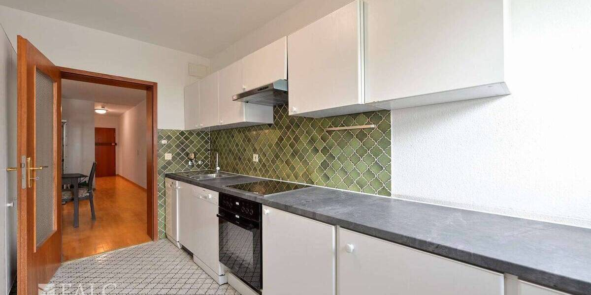Etagenwohnung München Thalk.Obersendl.-Forsten-Fürstenr.-Solln - 4 Zimmer, 126 m&sup2;, 2.850&euro; | Angebot:26309049