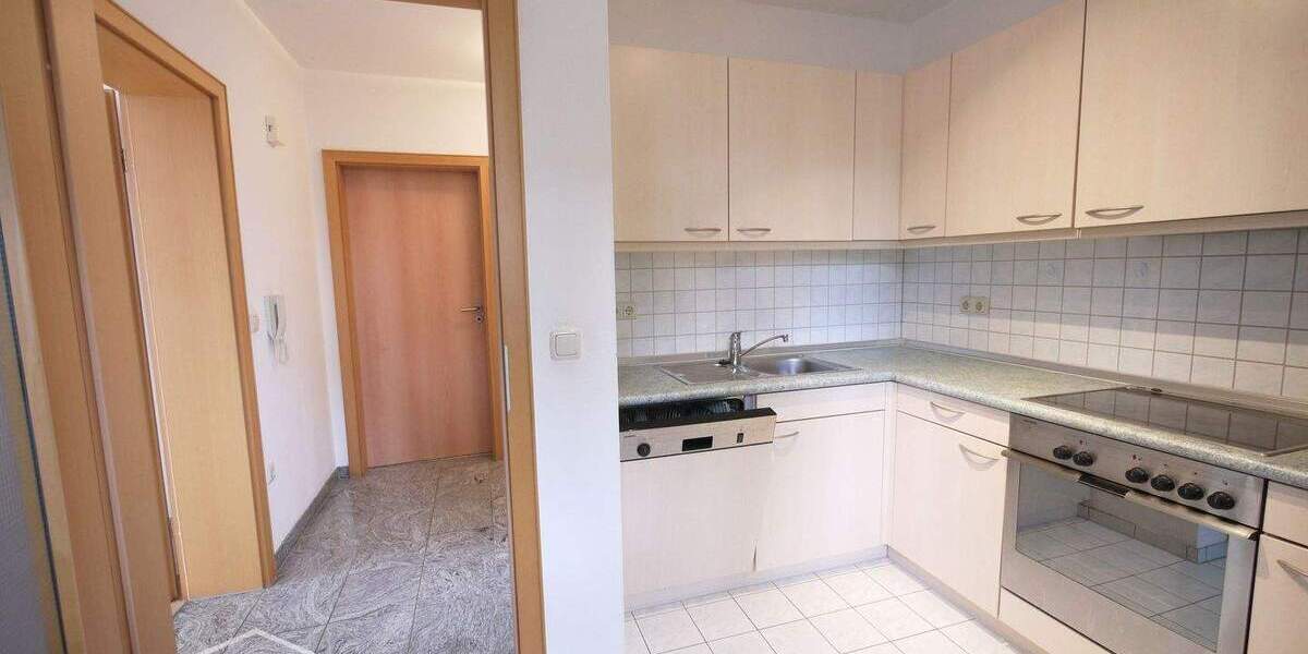 Schmucke 2-Zimmer-Erdgeschoss-Wohnung mit herrlichem Ausblick in DietfurtTöging 2 zimmer