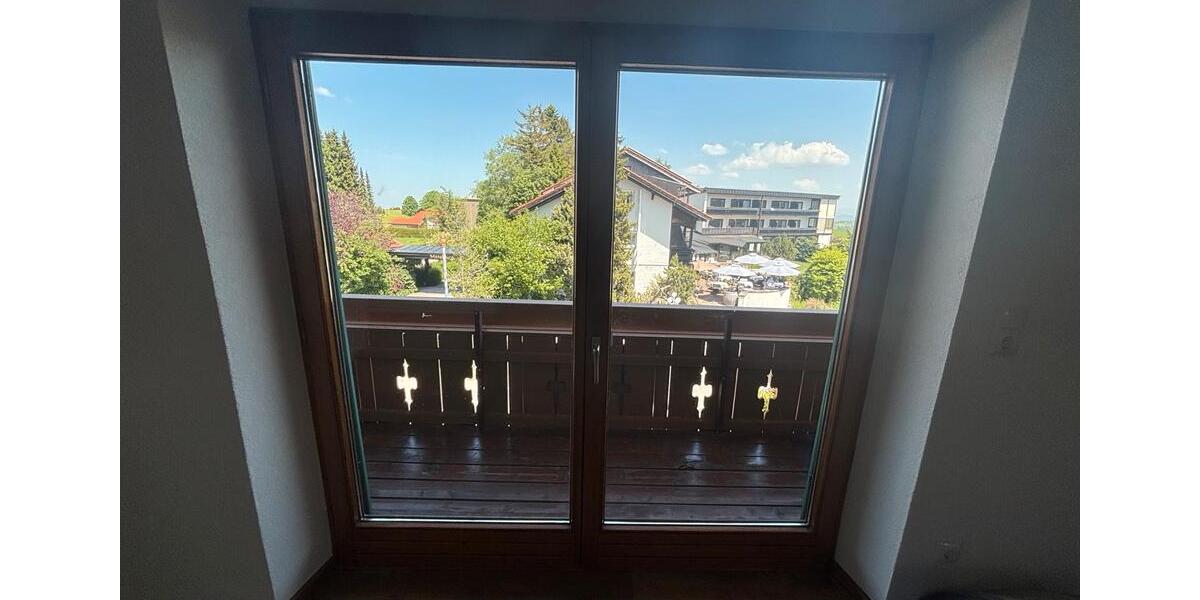 Dachgeschoßwohnung Oy-Mittelberg Mittelberg - 3 Zimmer, 88 m&sup2;, 1.400&euro; | Angebot:26706089
