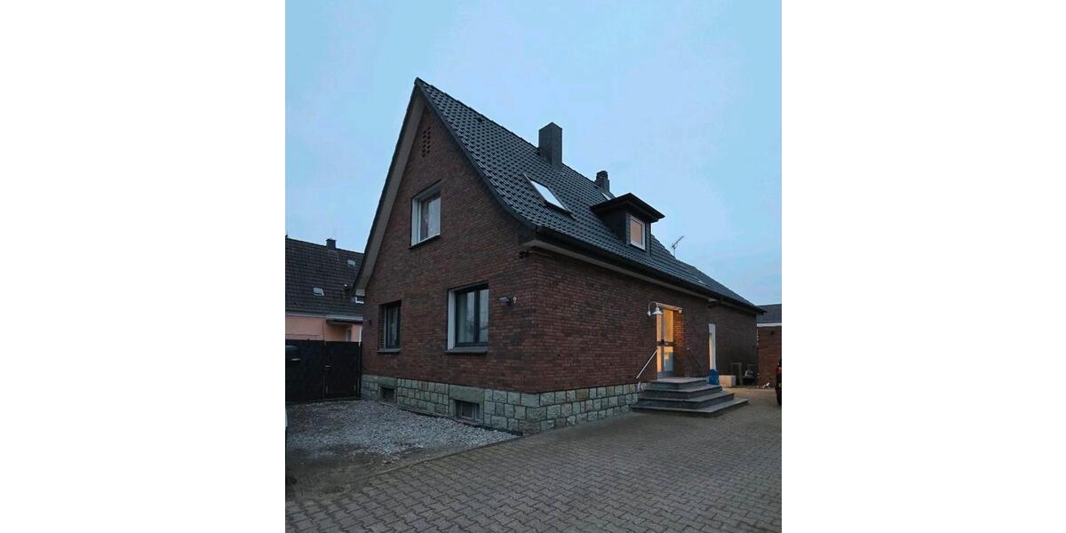 Etagenwohnung Rheda-Wiedenbrück Wiedenbrück - 3 Zimmer, 99 m&sup2;, 1.300&euro; | Angebot:25269492