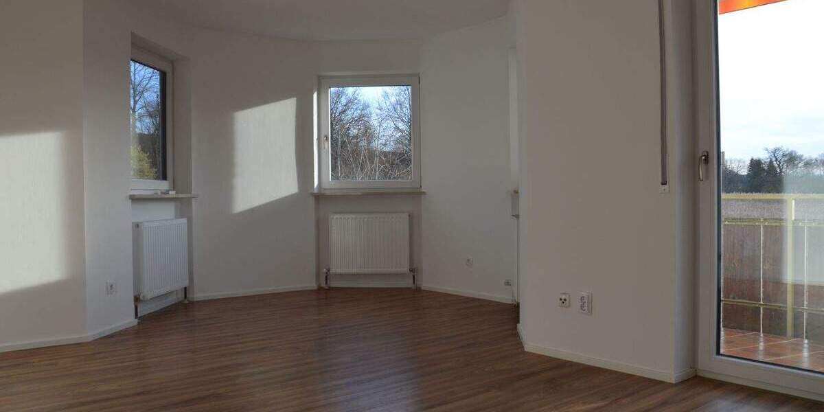*Wörthsee - sehr hübsche, helle 2-Zimmer-Wohnung mit Balkon und herrlichem Blick 2 zimmer