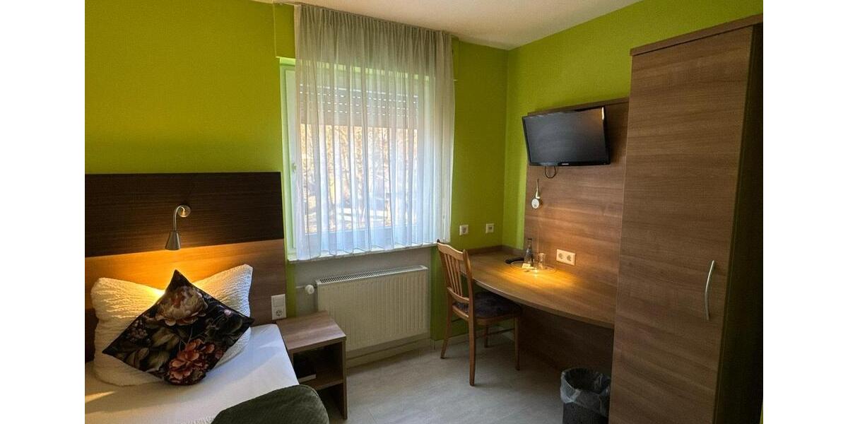 Wohnen auf Zeit Herbrechtingen - 14 Zimmer, 20 m&sup2;, 500&euro; | Angebot:25959741