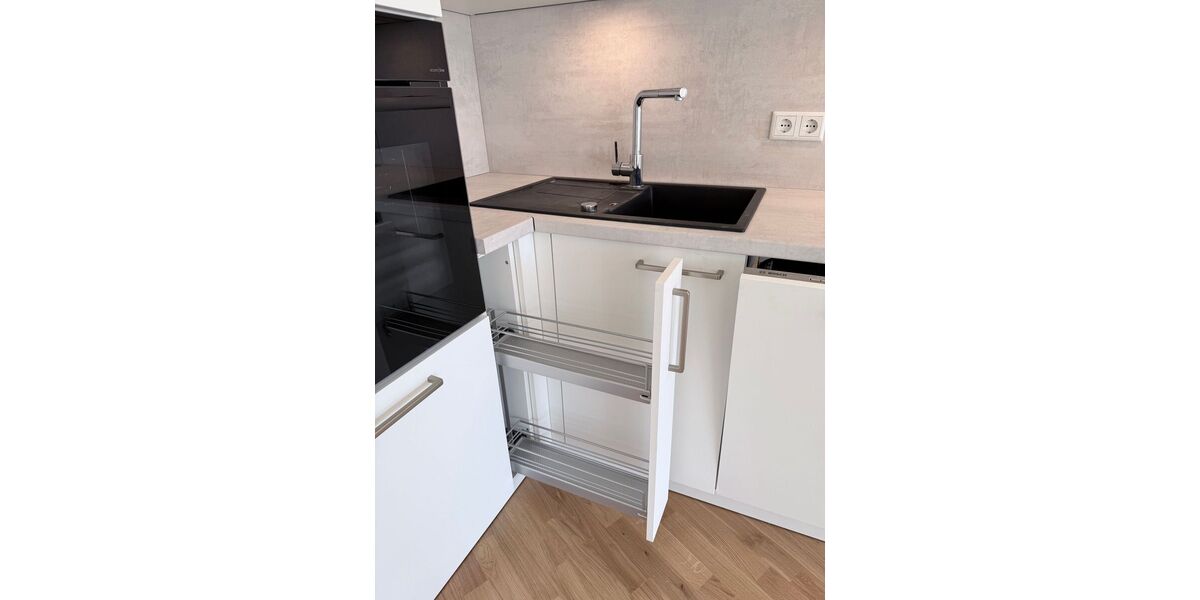 Große, helle 2-Zimmer-Wohnung mit Loggia und Einbauküche - Appartement Darmstadt Darmstadt-Mitte | Angebot:27432943